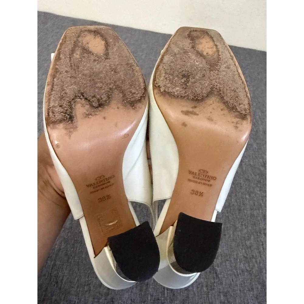 Valentino Garavani Slingback Heel Open Toe Bow Top Gold Block Heel 38 1/2